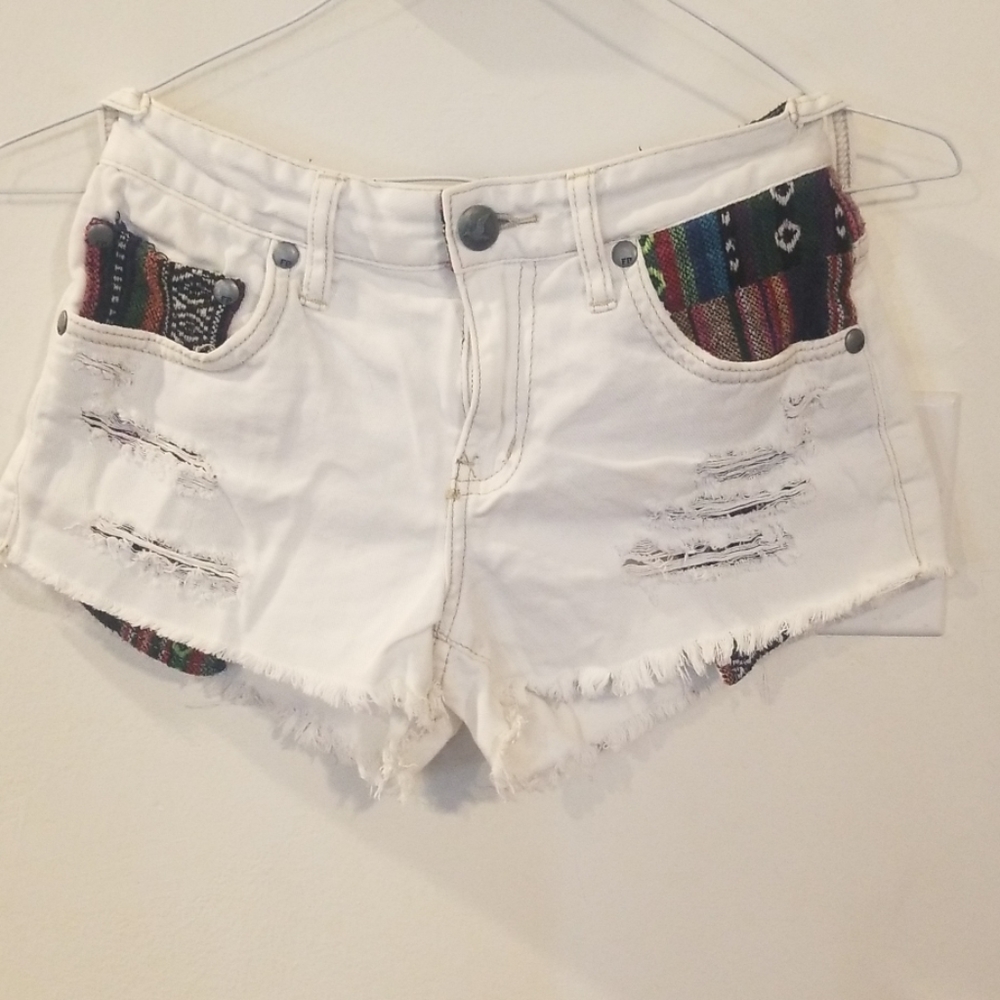 Free People white short size 25